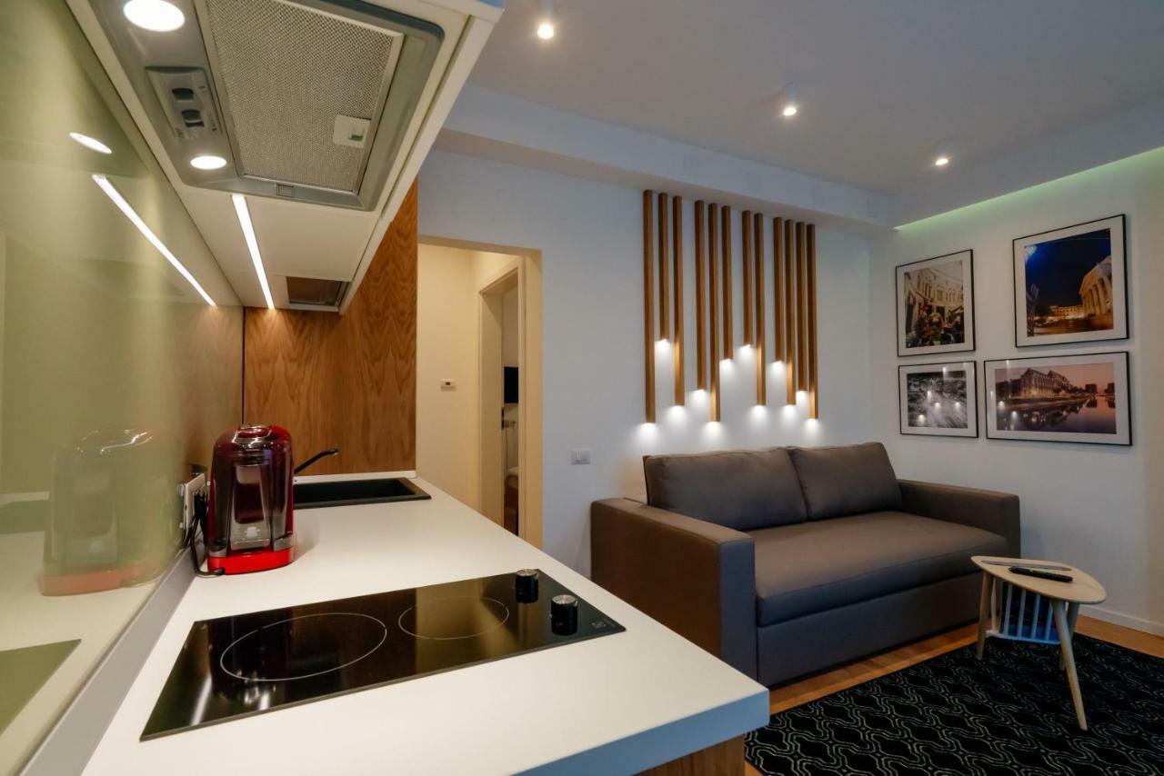 Arbans Cosy Modern Apartment In The City Center Bucharest Exterior photo